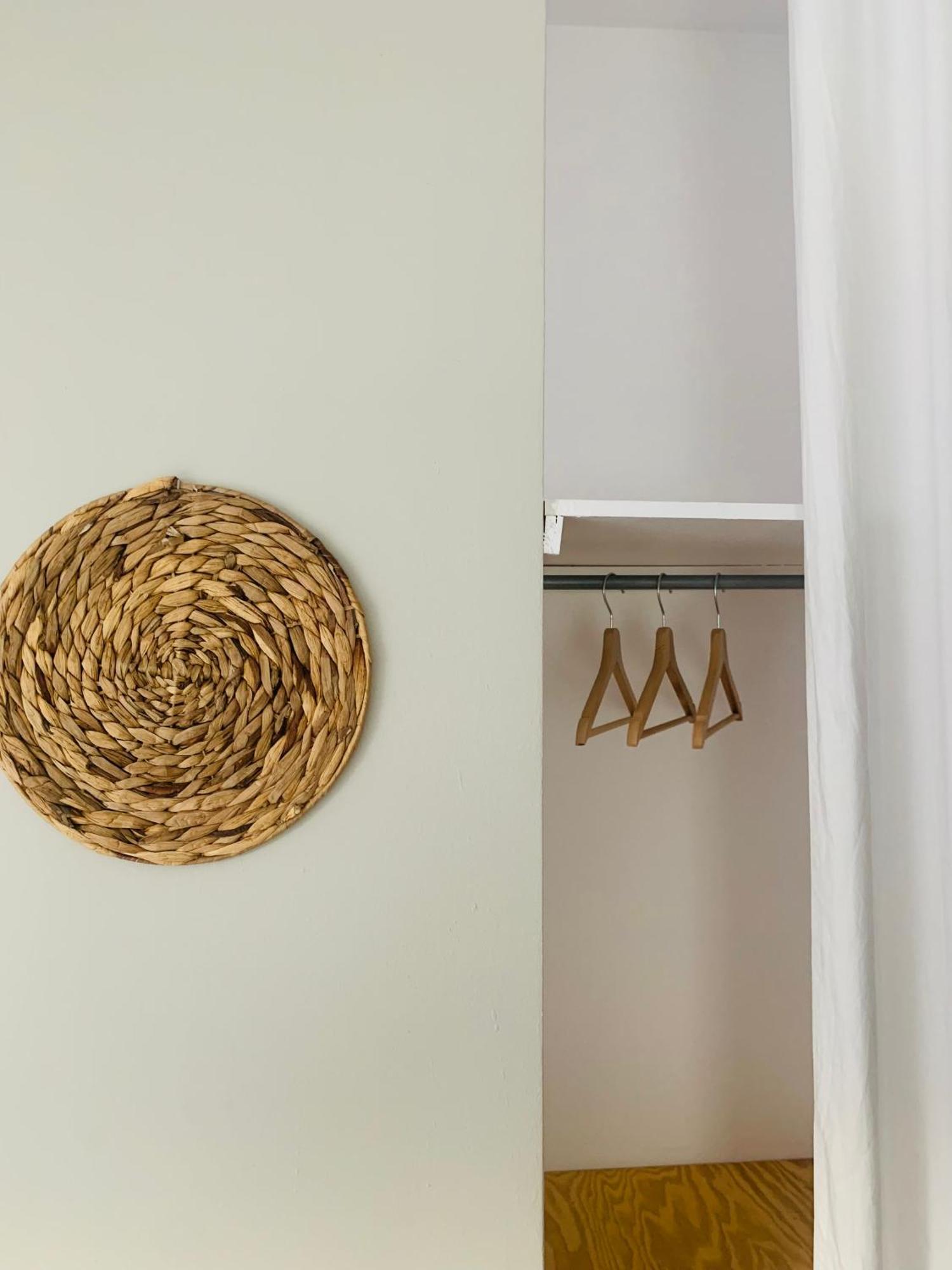 Barcelona Rooms Микошево Экстерьер фото